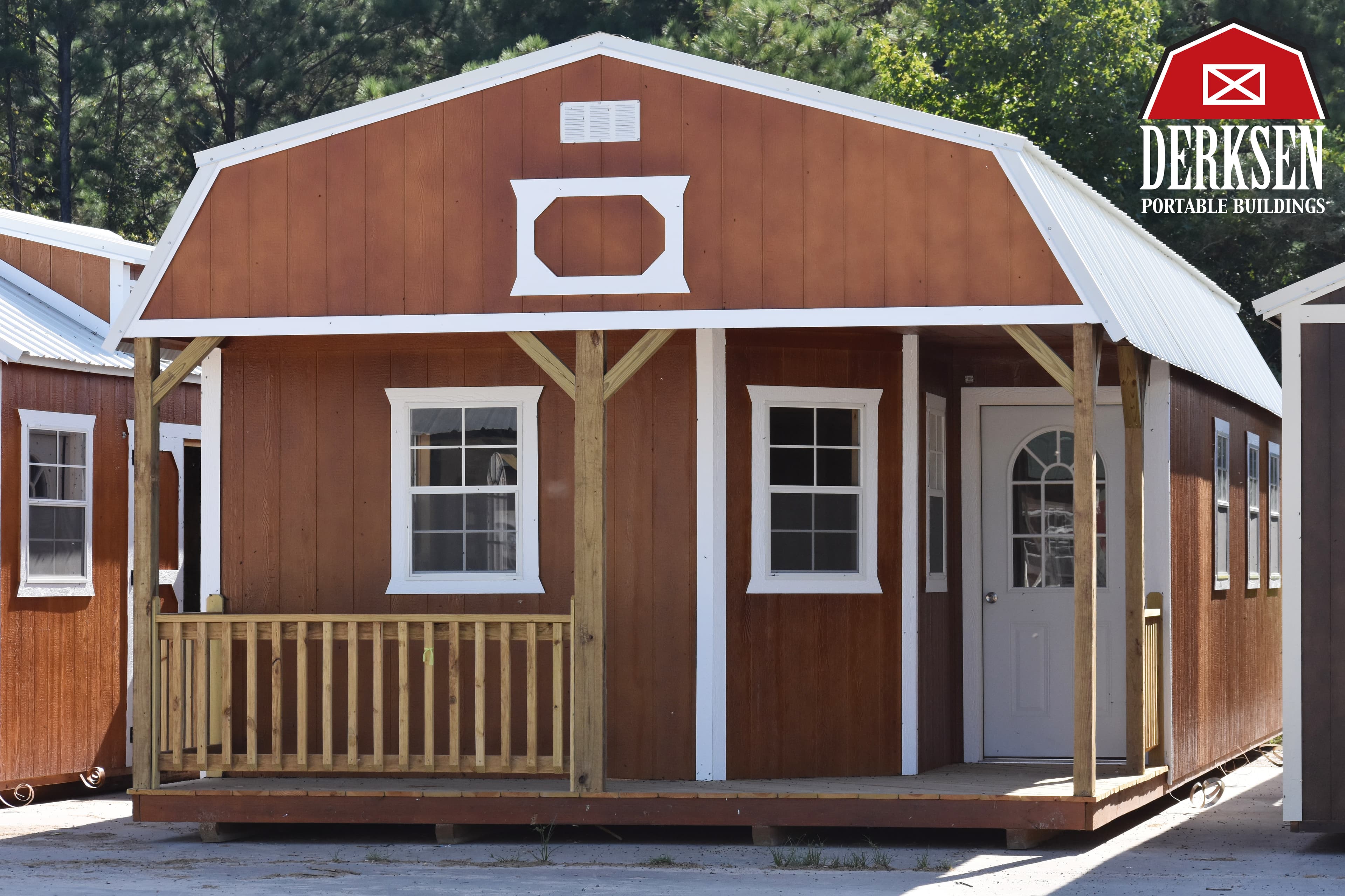 Deluxe Lofted 2